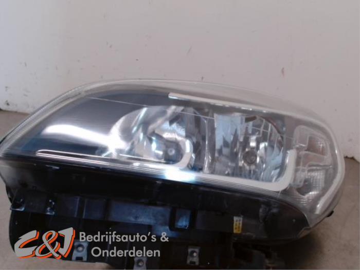 Koplamp links van een Fiat Doblo, Auto-onderdelen, Gebruikt, -, -, Ophalen of Verzenden