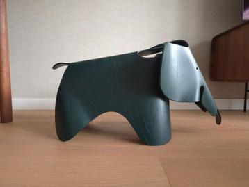 Vitra Olifant Plywood Groen - Limited Edition 2023 beschikbaar voor biedingen