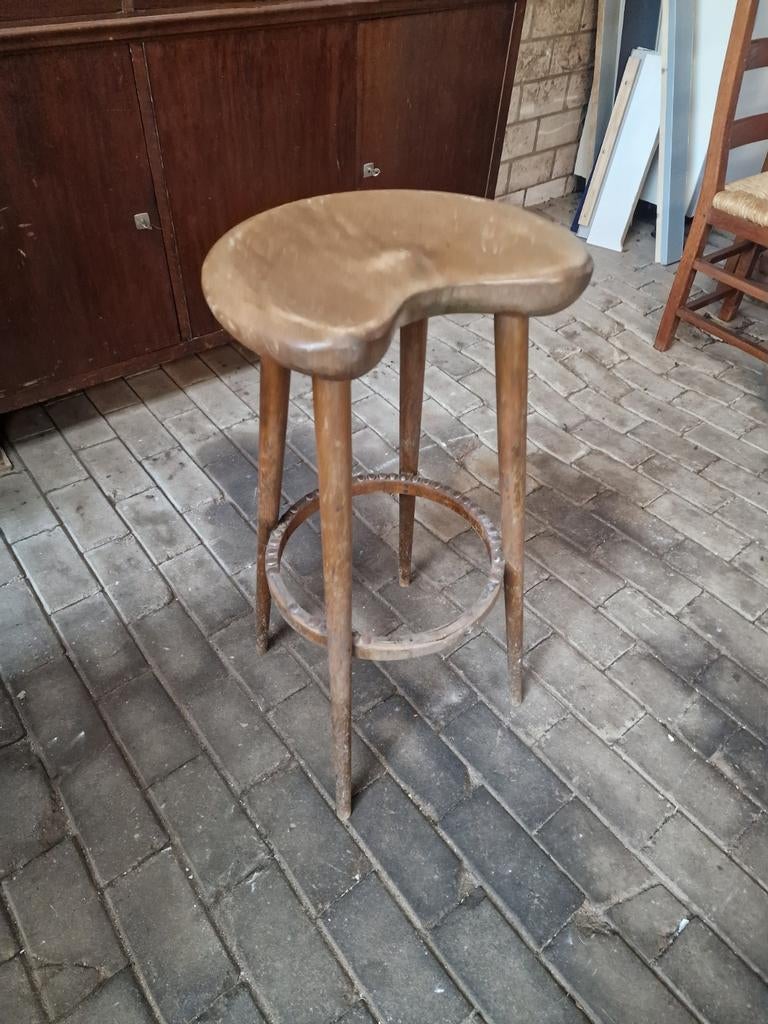 Massieve barkruk schilderskruk, 1 kruk, Ophalen, Zo goed als nieuw, 60 tot 90 cm