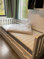 Wit houten ledikant met pocketvering matras en, Ophalen, 90 cm, Eenpersoons, Zo goed als nieuw