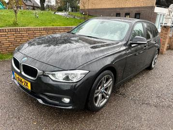 320i Touring AUT High Exec Pano Cam 4 NIEUWE BANDEN + APK beschikbaar voor biedingen
