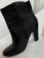 John Rocha laarzen met hak Zwart leder lederen leer maat 40, Kleding | Dames, Schoenen, Zwart, Ophalen of Verzenden, Zo goed als nieuw