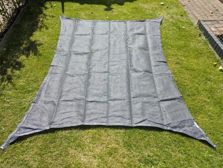Schaduwdoek - Grijs - 2x2,5 meter - 200g/m2 HDPE, Tuin en Terras, Schaduwdoeken, Nieuw, Ophalen of Verzenden