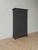 Landelijke klassieke kast, eendeurs, legkast, linnenkast, Antiek en Kunst, Ophalen of Verzenden