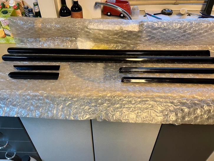 Set BMW E30 deurlijsten, Auto-onderdelen, Carrosserie en Plaatwerk, Ophalen of Verzenden
