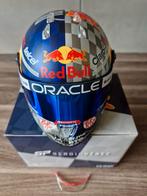 Te koop helmpje Sergio perez silverstone 2024 schaal 1/2, Verzamelen, Verzenden, Nieuw, Formule 1
