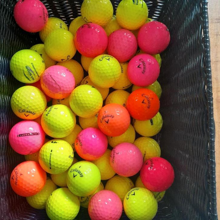 Gekleurde callaway supersoft golfballen, Sport en Fitness, Golf, Zo goed als nieuw, Bal(len), Callaway, Ophalen of Verzenden
