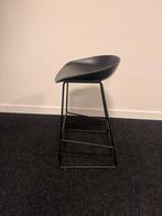 HAY Barkruk - Stijlvol Design - 2 stuks, Huis en Inrichting, Barkrukken, Kunststof, Gebruikt, Met voetsteun, 60 tot 90 cm