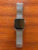 IWatch 4 serie 40 mm met toebehoren en doos, Ophalen of Verzenden, Zo goed als nieuw