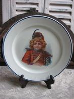 Oud Wand Bordje Ceramique Maastricht - Meisje als Huzaar, Verzenden