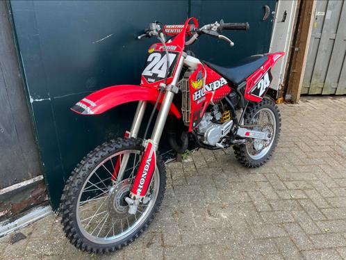 Honda cr 85 2001 zeer netjes en snel, Fietsen en Brommers, Brommers | Crossbrommers, Gebruikt, Honda, Ophalen