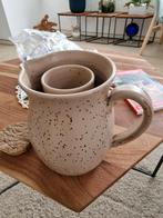Aardewerk kruik met mogelijkheid om ijsklontjes in te doen, Rond, Ophalen of Verzenden, Aardewerk, Minder dan 40 cm