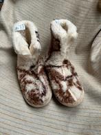 Warme wollen sloffen maat 39/40, Bruin, Onbekend, Ophalen of Verzenden, Onbekend