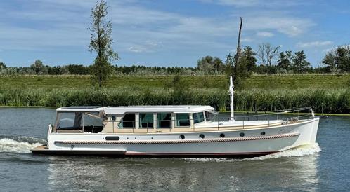 Serious Yachts Gently Low Bridge 14.50 Sedan, Watersport en Boten, Motorboten en Motorjachten, Gebruikt, 12 meter of meer, Overige brandstoffen