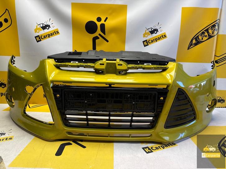 Bumper Ford Focus MK3 Facelift KLS BM5117757A 2009-2014, Auto-onderdelen, Carrosserie en Plaatwerk, Bumper, Ford, Voor, Gebruikt