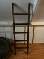 Decoratie ladder, Doe-het-zelf en Verbouw, Ladders en Trappen, Ophalen, Zo goed als nieuw, Minder dan 2 meter