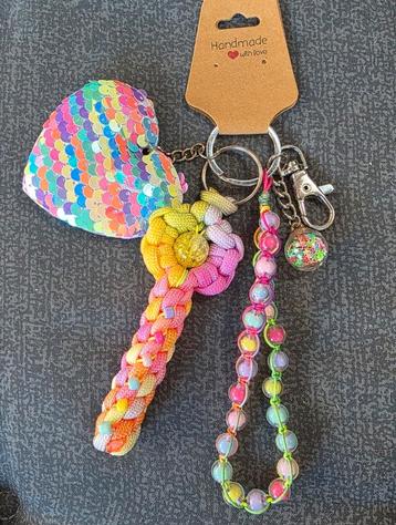 Sleutelhanger/tassenhanger  beschikbaar voor biedingen