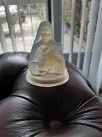 Etling madonna gesigneerd etling france. 9 Cm hoog 8 cm bree, Ophalen