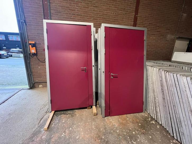 Binnendeur incl. aluminium kozijn. deur 92,5cmx112cm € 75/st, Doe-het-zelf en Verbouw, Deuren en Horren, Gebruikt, Binnendeur