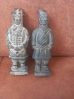 2 beeldjes van een Chineze kleikrijger, Ophalen of Verzenden, Zo goed als nieuw, Mens