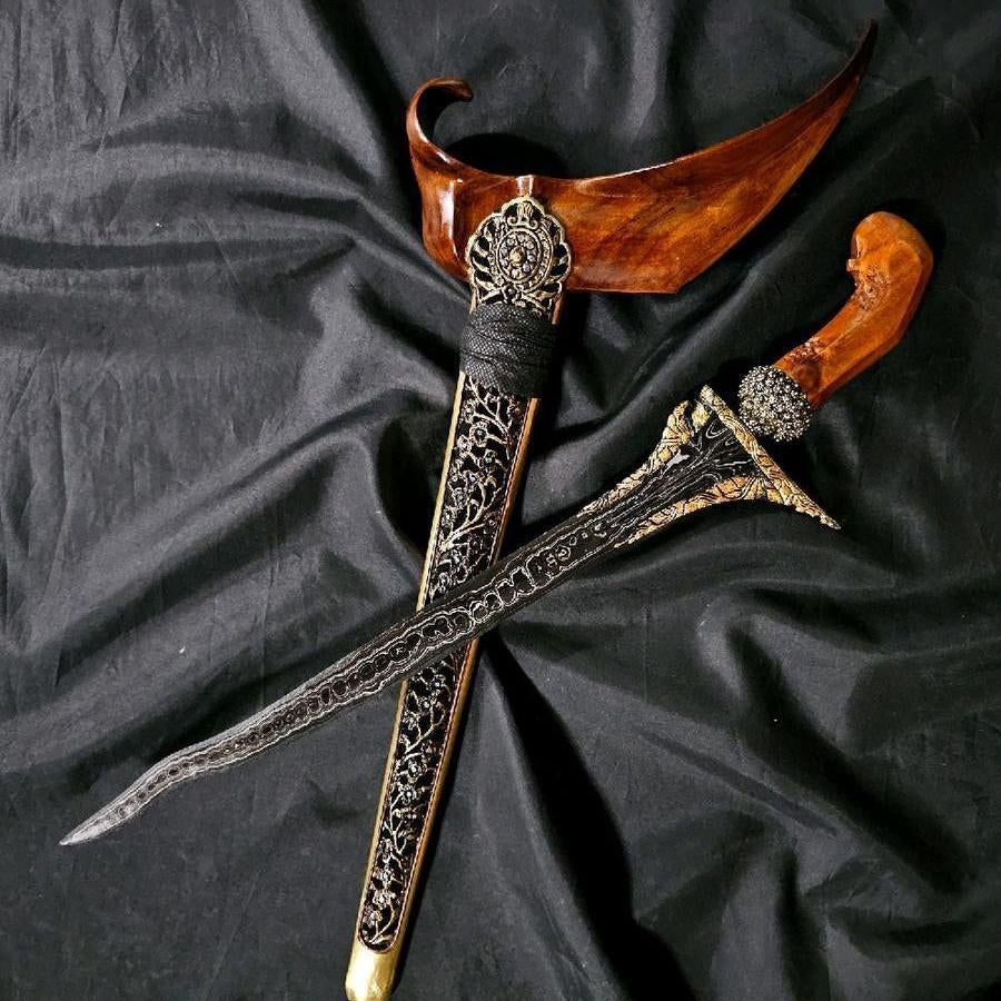Sinom Damar Murub Keris 3 Luk Kinatah Goud Timoho Hout KNM77, Verzenden