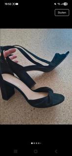 Leuke hakken, Kleding | Dames, Schoenen, Ophalen of Verzenden, Zo goed als nieuw, Zwart