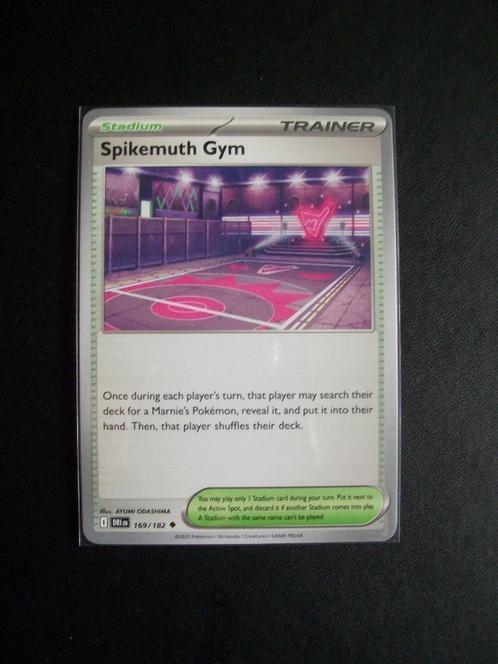 9629. Nieuwe Pokemon Kaart Trainer SPIKEMUTH GYM (169/182), Hobby en Vrije tijd, Verzamelkaartspellen | Pokémon, Nieuw, Losse kaart