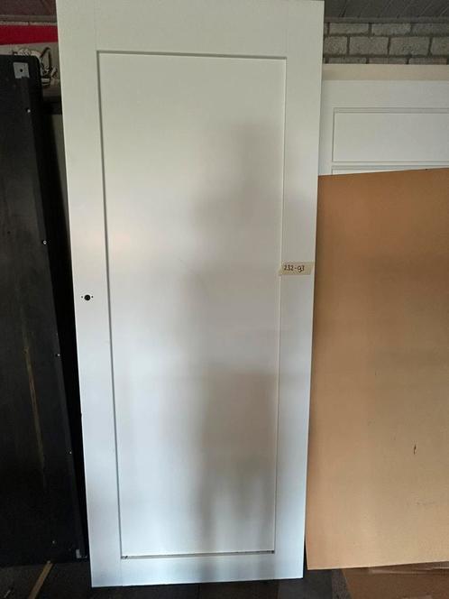 Binnendeuren massief stomp nieuw alle 8 de deuren voor 100, Doe-het-zelf en Verbouw, Deuren en Horren, Nieuw, Binnendeur, 215 cm of meer