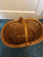 Rotan Mand, Huis en Inrichting, Woonaccessoires | Schalen en Manden, Ophalen, Gebruikt, Rechthoekig, Riet