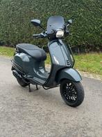 Vespa Sprint 2020! Custom! Porsche Grey! Brom, Fietsen en Brommers, Scooters | Vespa, Ophalen of Verzenden, Zo goed als nieuw