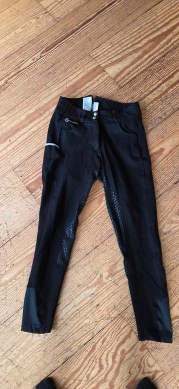 Rijbroek maat 42 beschikbaar voor biedingen