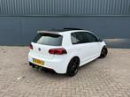 VW GOLF 6R met 404PK 4-Motion DSG, Auto's, Volkswagen, Automaat, 404 pk, 74 €/maand, Zwart