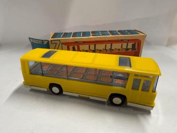 vintage Bison GDR bus friction speelgoed beschikbaar voor biedingen