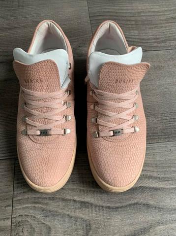 Nubikk Sneakers - Zo goed als nieuw! beschikbaar voor biedingen