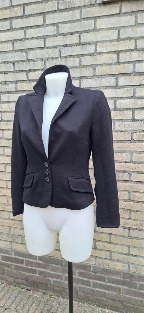 Blazer Vanilia Elements maat S.
Heel mooi getailleerd jasje, Zwart, Ophalen of Verzenden, Zo goed als nieuw, Maat 38/40 (M)