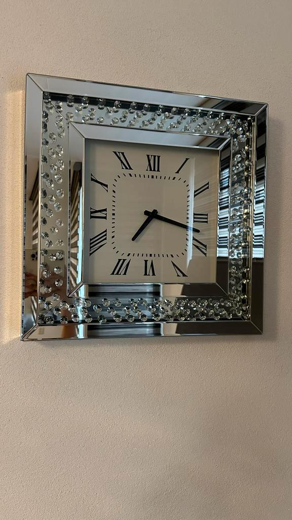 Stijlvolle Wandklok met Spiegelrand, Huis en Inrichting, Woonaccessoires | Klokken, Zo goed als nieuw, Wandklok, Analoog, Ophalen