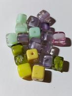 Gekleurde vierkanten glaskralen 8 mm, Hobby en Vrije tijd, Kralen en Sieraden maken, Nieuw, Kraal, Verzenden