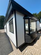 KUNSTOF CHALET TE KOOP WINTERHARD 12.50m x 4.5m, Caravans en Kamperen, Stacaravans