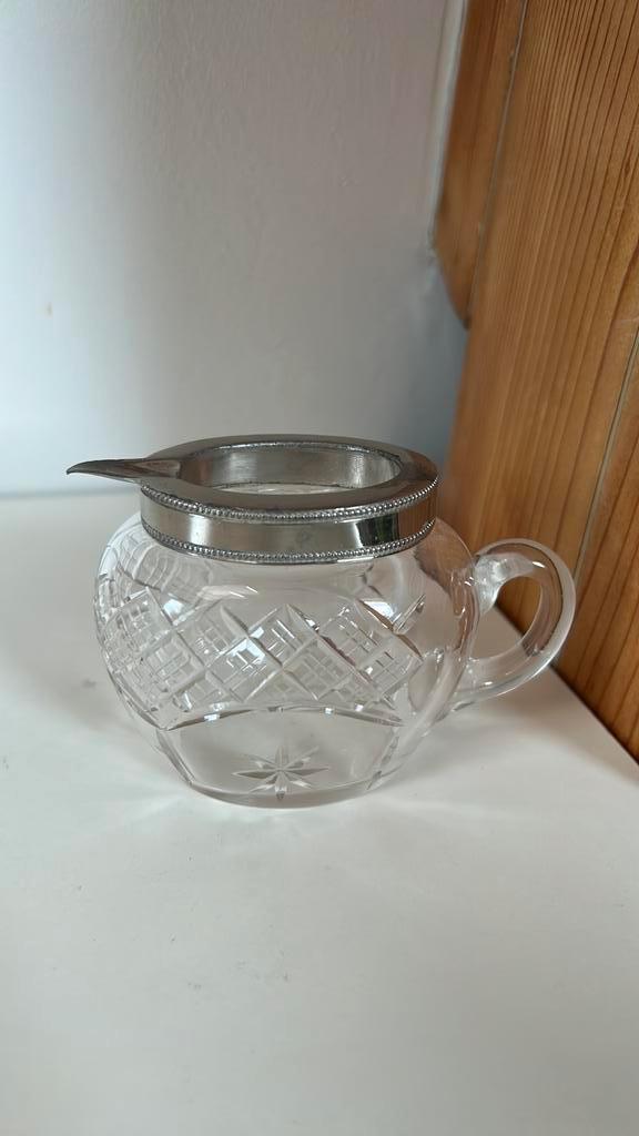 Vintage Klein Melkglas Met Silverplated Gieter-Ovaal, Verzamelen, Glas en Borrelglaasjes, Gebruikt, Overige typen, Ophalen of Verzenden
