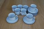 8 Vintage koffiekopjes en schoteltjes. en 7 losse schotels, Nieuw, Ophalen of Verzenden, Overige stijlen, Kop(pen) en/of Schotel(s)