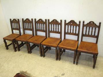 Set van 6 antieke eiken stoelen beschikbaar voor biedingen