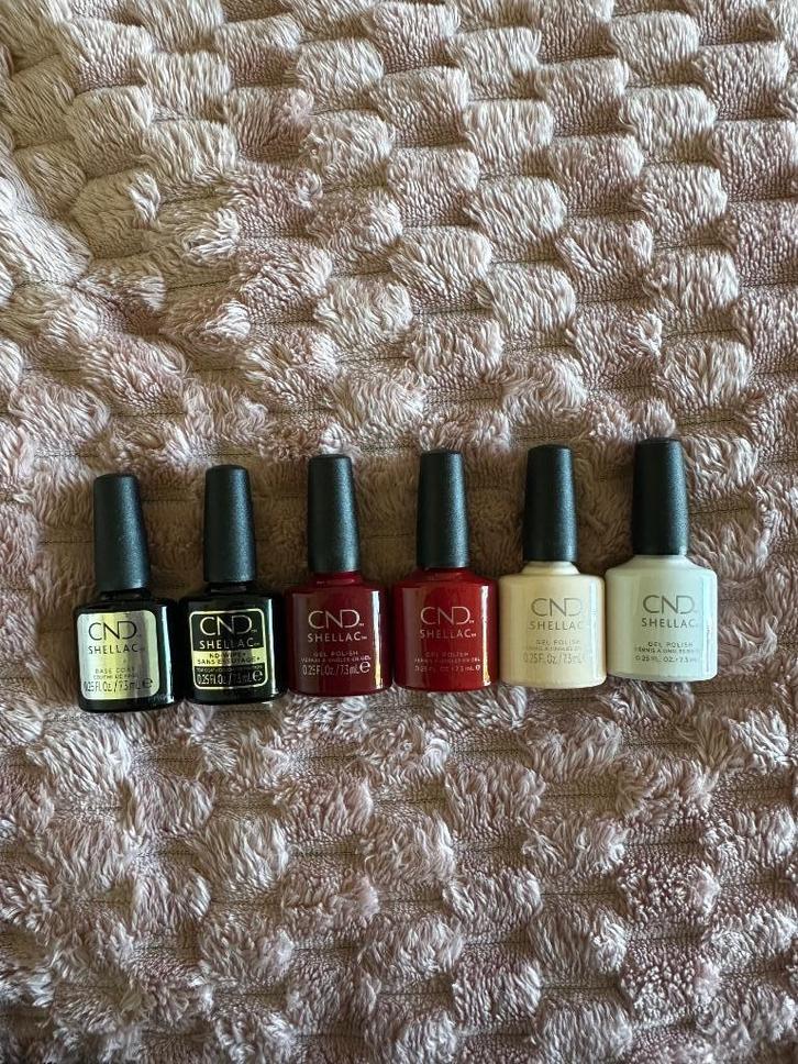 CND shellac verschillende kleurtjes, Sieraden, Tassen en Uiterlijk, Uiterlijk | Cosmetica en Make-up, Zo goed als nieuw, Make-up