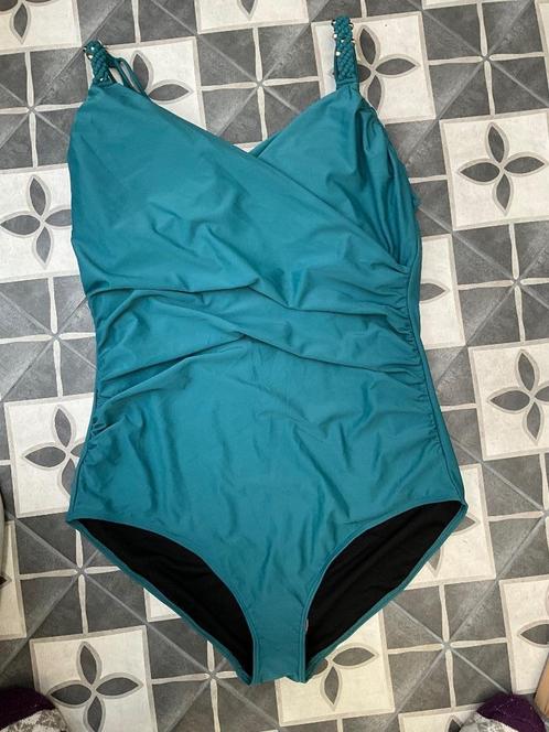 Beachwave corrigerend badpak met kralen maat 52 Blauw groen, Kleding | Dames, Badmode en Zwemkleding, Nieuw, Badpak, Blauw, Ophalen of Verzenden