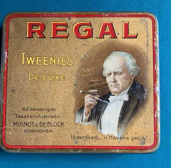 Oud sigarenblikje Regal -Mignot & De Block Eindhoven, Verzamelen, Blikken, Zo goed als nieuw, Overige, Overige merken, Ophalen of Verzenden