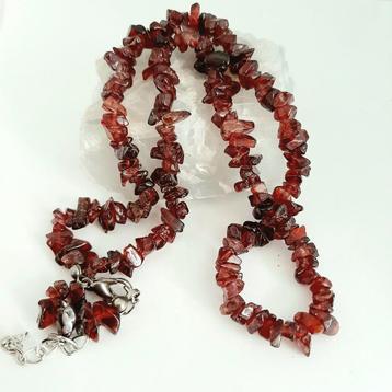 Granaat edelsteen ketting Vintage style beschikbaar voor biedingen