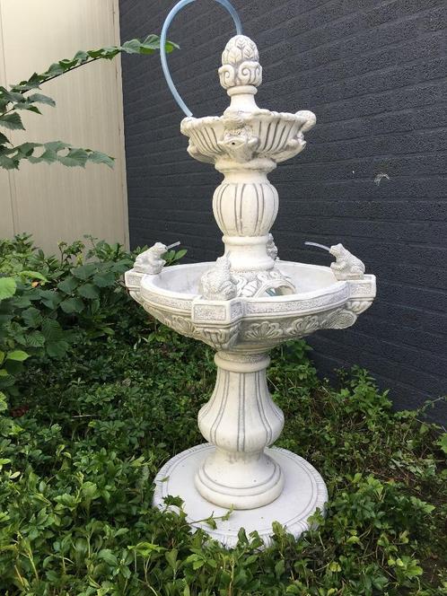 Tuinfontein met spuwende kikkers - vol steen, Tuin en Terras, Waterpartijen en Fonteinen, Fontein, Hardsteen, Ophalen of Verzenden