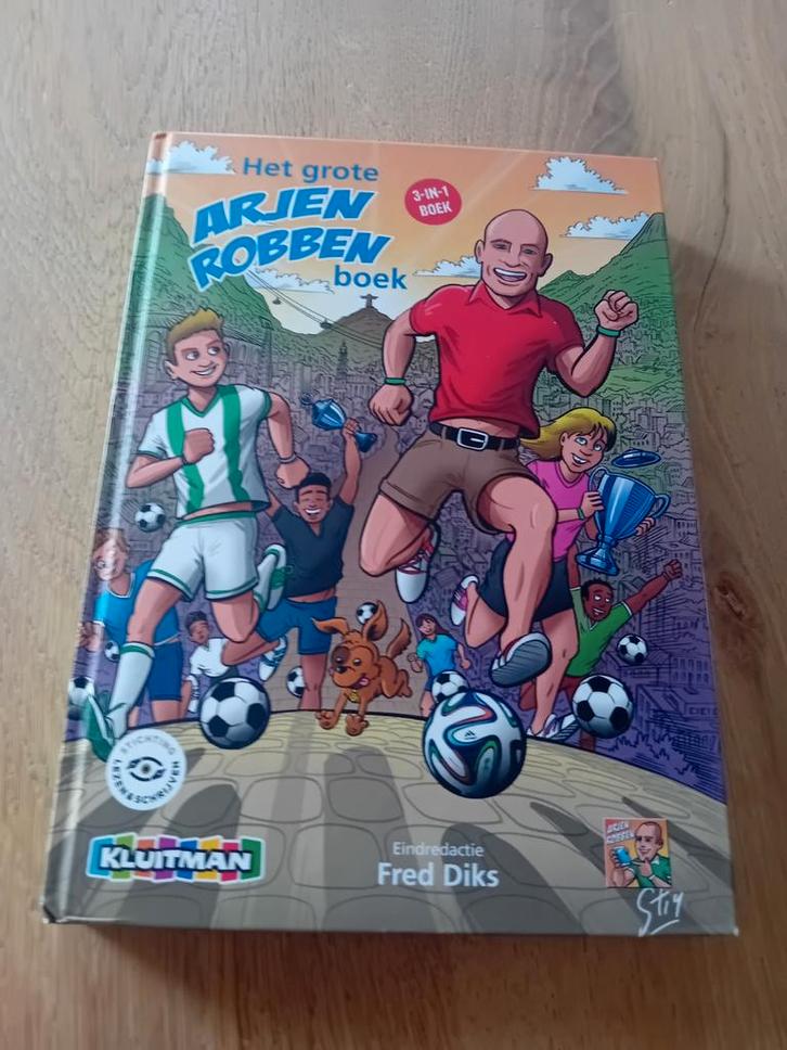 Het grote Arjen Robben boek, Boeken, Kinderboeken | Jeugd | onder 10 jaar, Zo goed als nieuw, Ophalen of Verzenden