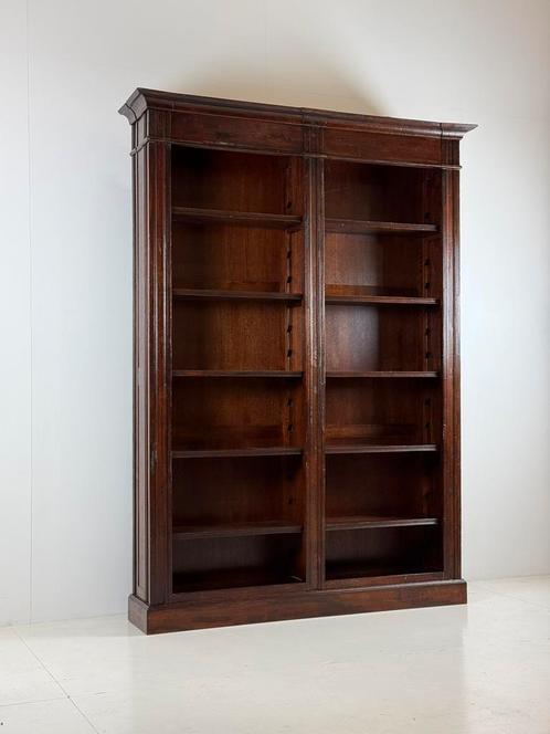 Boekenkast eiken klassiek groot, Huis en Inrichting, Woonaccessoires | Wandplanken en Boekenplanken, Gebruikt, Ophalen