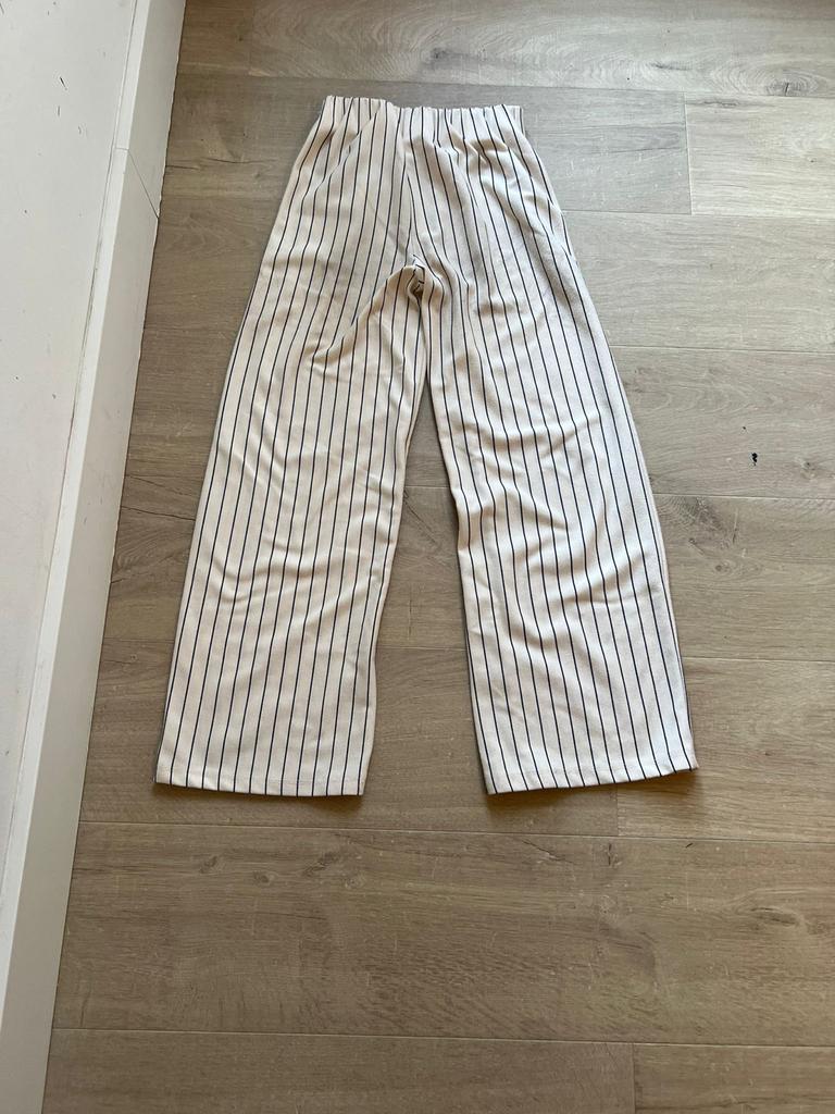 Zara broek met strepen, maat 146/148, Ophalen of Verzenden, Zo goed als nieuw, Jongen of Meisje, Overige typen
