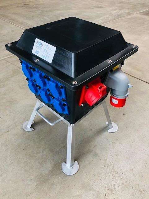 TE KOOP 2 ZWERFKASTEN / VERDEELKASTEN, Doe-het-zelf en Verbouw, Elektra en Kabels, Zo goed als nieuw, Overige typen, Ophalen